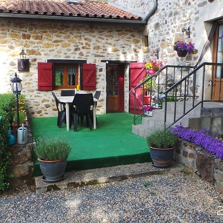 Вилла La Petite Fontaine Ecuras Экстерьер фото